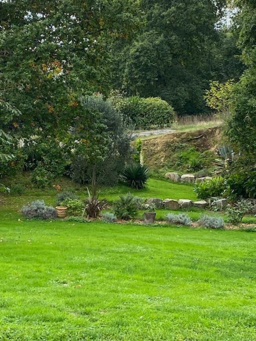 Le Clos Dauphinais Chez Laurette Quévert Exterior foto